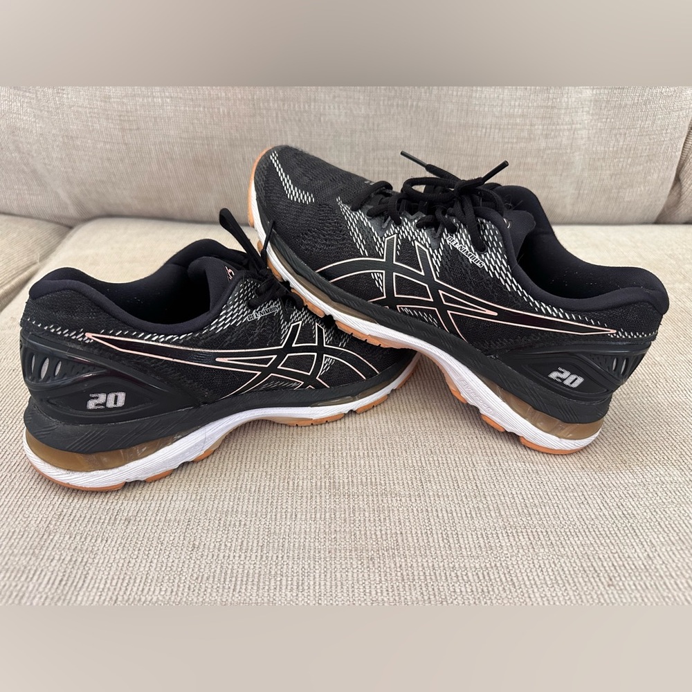 ASICS Gel Nimbus 20 Athletic Sneakers Women’s 9.5